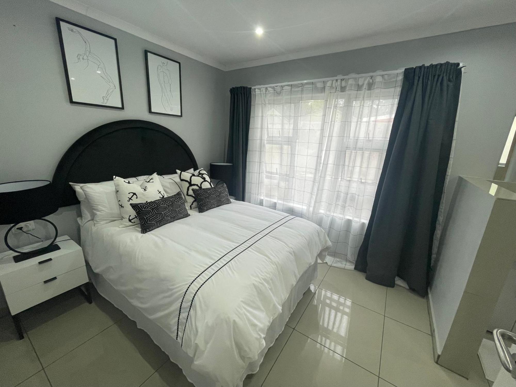 Trendy, Comfortable 1 Bedroom Apartments In Mthatha Ngoại thất bức ảnh